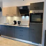 Haus Wolfsbach アパート *