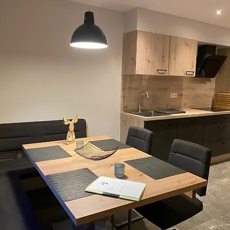 Haus Wolfsbach Appartement Rennweg am Katschberg